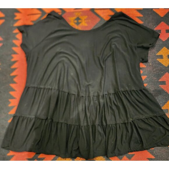 NEW Women's Black Tiered Ruffle Tunic Top 1X By Roaman's - Picture 15 of 15